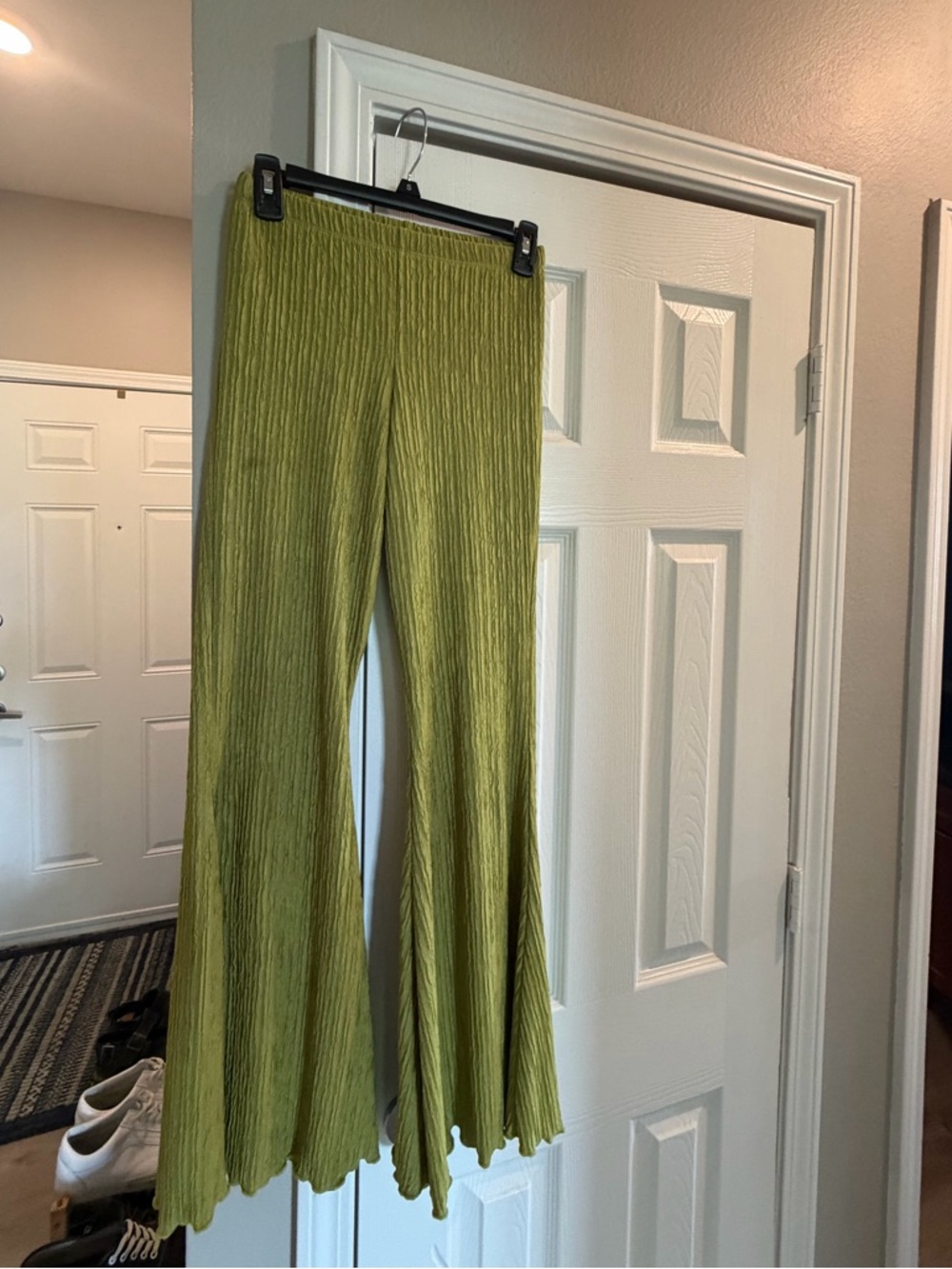 green flare leg stretchy pants